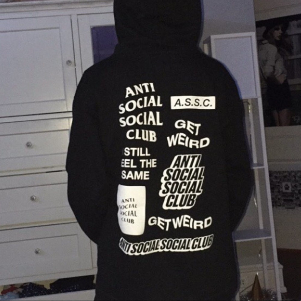 ASSC HOODIE (men’s small, lightly worn)